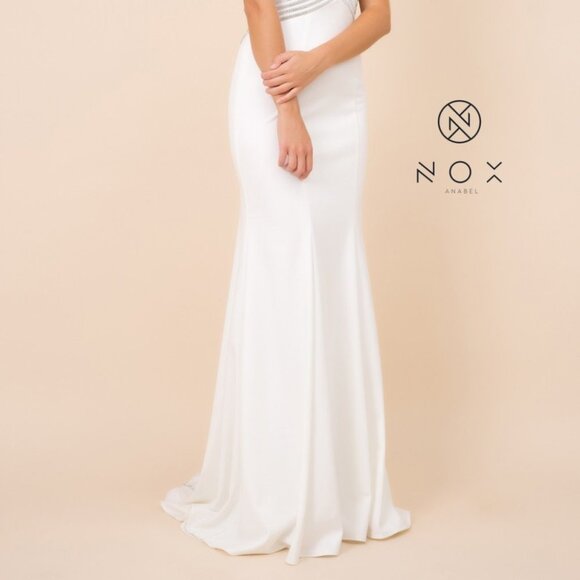 V-Neckline Mermaid Open Back Prom Dress NXT253 - Picture 4 of 5